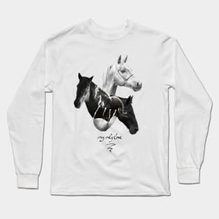 Horses Artistic black and white Painting Decorative - for horse lovers Long Sleeve T-Shirt